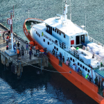 KN SAR Pandudewanata Antar Bantuan Pemprov Malut dan Pemkot ke Batang Dua