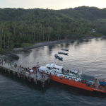 Kapal Pandudewanata kembali Droping Bantuan Wapres untuk Korban Gempa Batang Dua
