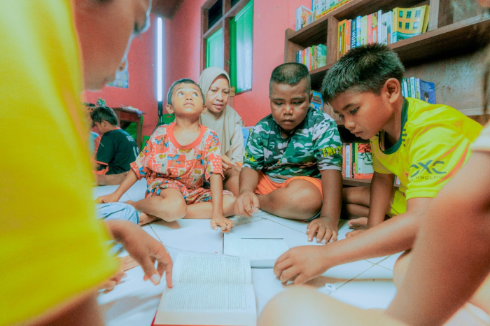 Harita Nickel Perkuat Minat Baca Anak melalui Program Rumah Baca
