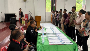 Belasan Pasangan Nikah Massal di Kepulauan Sula Dapat Akta Nikah dan KK Baru