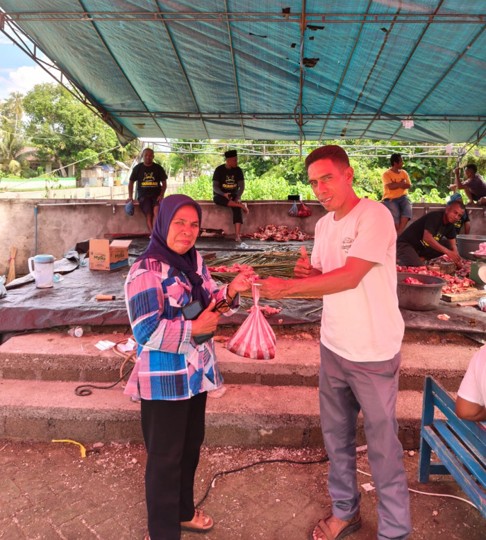 Kades Wai Ipa, Kepulauan Sula Apresiasi Panitia Kurban Musala Al Hasan