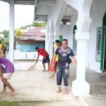 Sambut Hari Bhayangkara ke-80, Polsek Patani Gelar Bakti di Masjid Nurul Hidayah